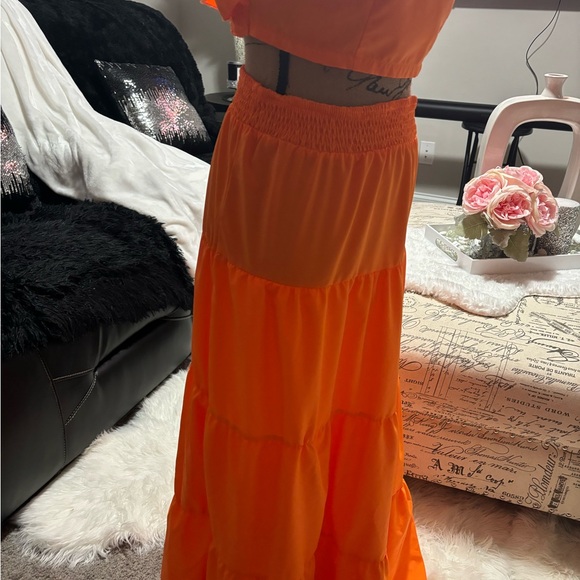 AFEWGKID
Women's Trendy Mid Waist Sling Swing Skirt Set Size |M|NEW!! - Picture 14 of 16